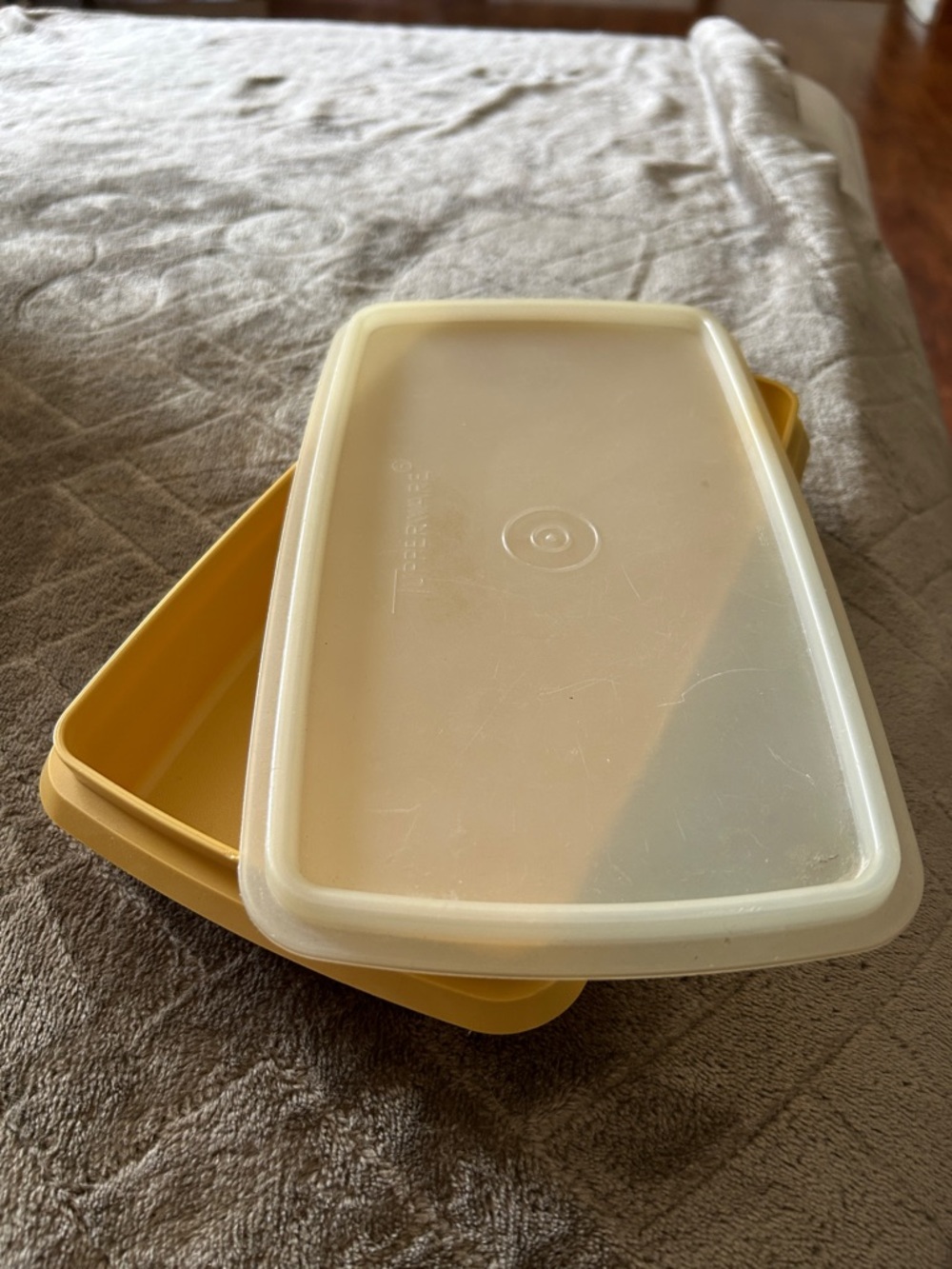Tupperware Beige Food Storage Container - Picture 2 of 5